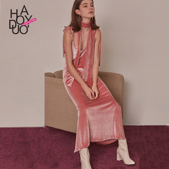 Haoduoyi2017春装新款 欧美时尚性感V领系带吊带连衣裙 好多衣