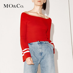 MO&Co.简约一字领条纹拼接喇叭袖短款针织毛衫女MA171SWT306 moco