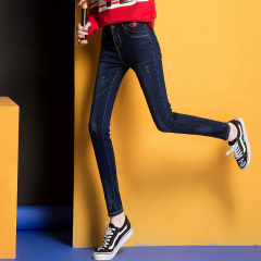 新款韩版显瘦牛仔裤女 小脚裤女装长裤弹力修身个性贴布铅笔裤潮