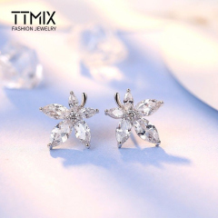 Ttmix枫叶花朵925银耳钉女韩国镶钻甜美气质耳饰品防过敏生日礼物
