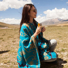 西藏明星同款披肩围巾女两用秋冬季加长加大厚韩国仿羊绒斗篷双面