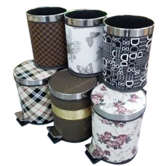 家用垃圾桶时尚可爱创意塑料皮革垃圾桶脚踏式垃圾筒卫生桶
